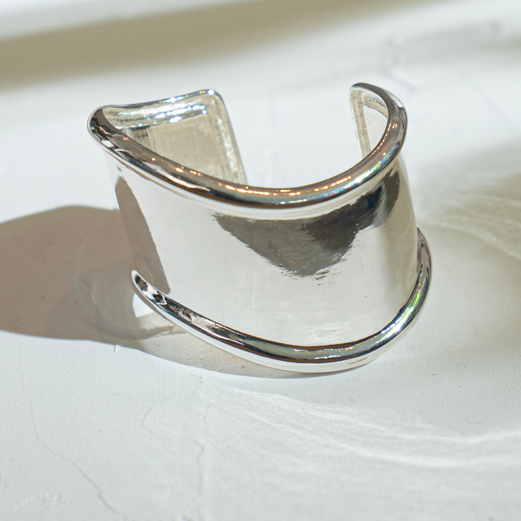 [select] Nothing And Others wave bangle